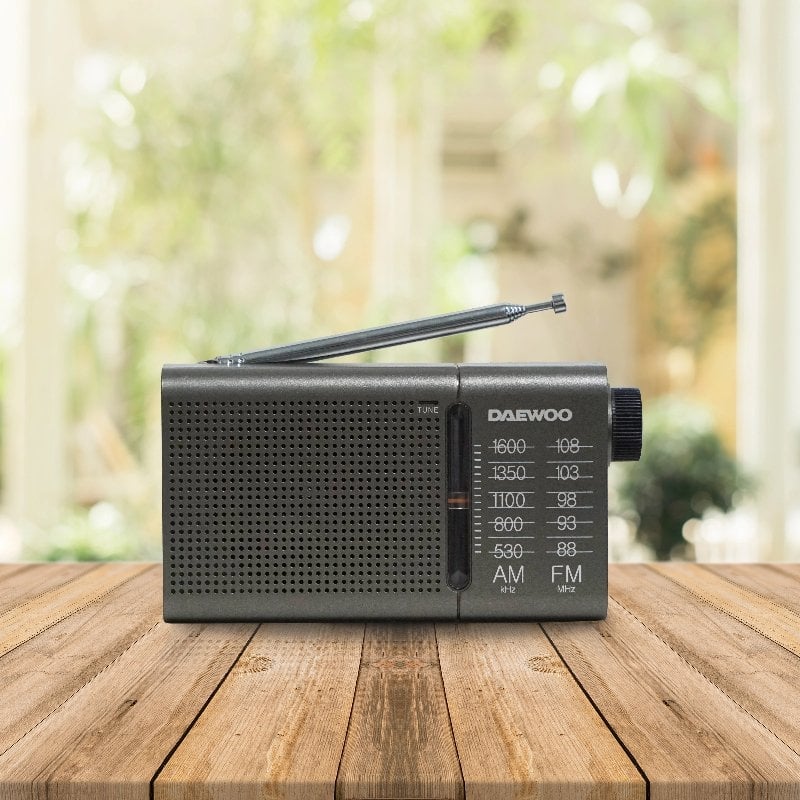 Radio Portátil Daewoo DW1035/ a Pilas/ Gris Oscuro