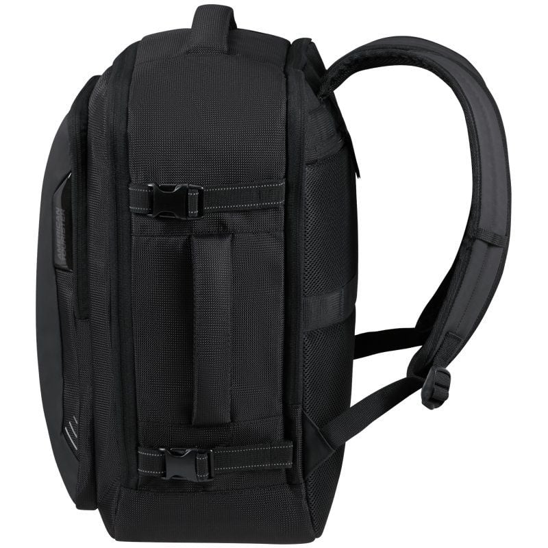 Mochila American Tourister Take2cabin Pro M para Portáteis até 15.6"/ 38L/ Preta