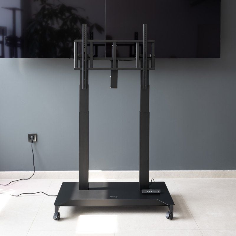 Soporte de Suelo Eléctrico/ Inclinable/ Ajustable con Ruedas TooQ UROS FSM03-B para TV 52-84"/ hasta 100kg